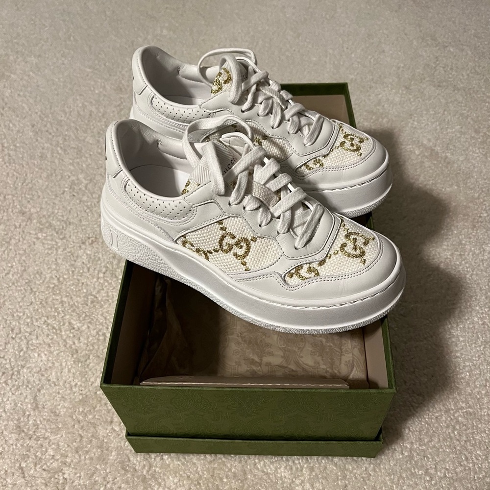 Gucci Sneakers - Picture 5 of 12
